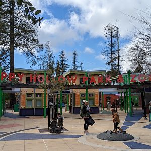 Zoo entrance