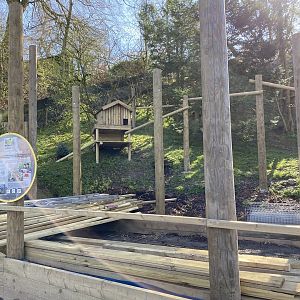 Red panda enclosure - work in progress