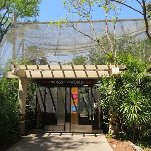 Wings of the World Aviary