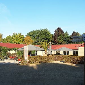 Main building with restaurant and gift shop, and terrace area, 2022-10-09