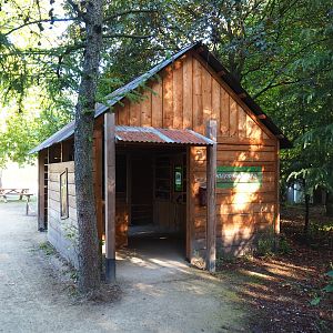 Rainforest products shop education area, 2022-10-09
