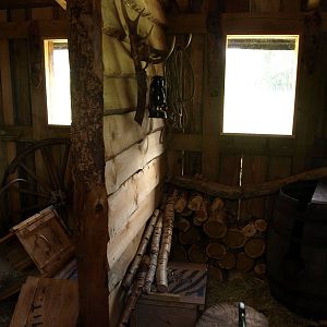 Ree Park - Opossum exhibit