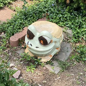 Frog Art Sculpture Statue