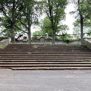 1912 Bear Dens (Abandoned) Stairs