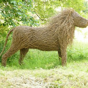 Lion statue, June 2023