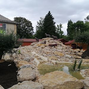 New entrance, replaces the monkey house