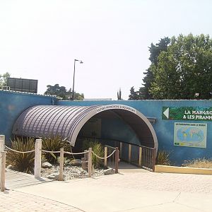 Aquarium entrance - 2010