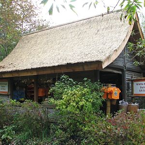 River's Edge - Themed Gift Shop
