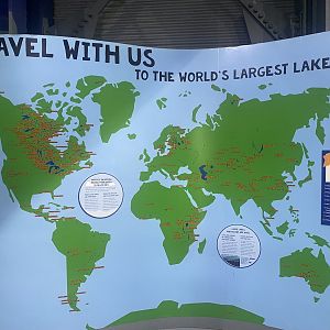World’s Largest Lakes Map