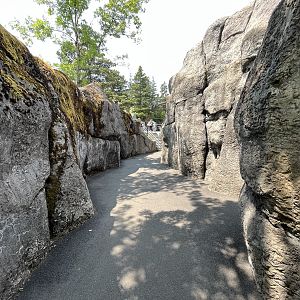 Polar Passage - old rockwork