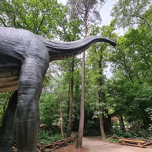 Dino forest - Giant Brachiosaurus