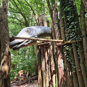 Dino forest - Sauropod head