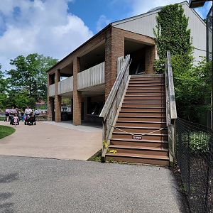 Cleveland Zoo - Africa, Empty building