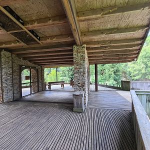 Taiga - Odd birds aviary exit tunnel