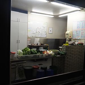 Viewable food kitchen in the small monkey house, 2022-07-10