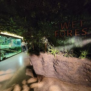 Columbus Zoo - Reptiles, Wet Forest entrance