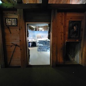 Columbus Zoo - Polar Frontier, Inside building, play area across from arctic fox indoor viewing