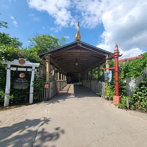 Columbus Zoo - Asia Quest, bridge over tufted deer yards