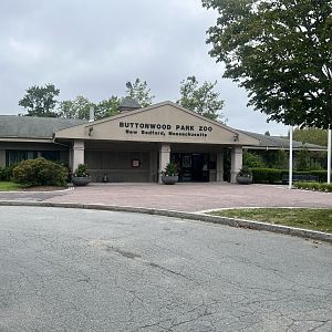 Buttonwood Park Zoo Entrance