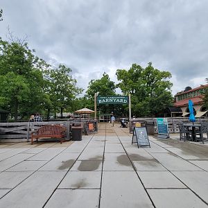 Toledo Zoo - Barnyard