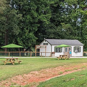 Atlanta Safari Park - Walk through area giftshop