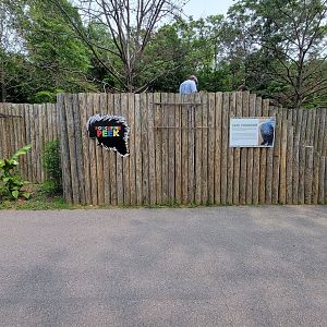 Oglebay Good Zoo - Raised platform for porcupine and red river hog viewing