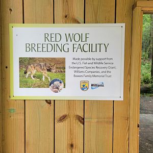 Oglebay Good Zoo - Red wolf breeding facility sign