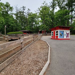 Oglebay Good Zoo - Family Farmyard
