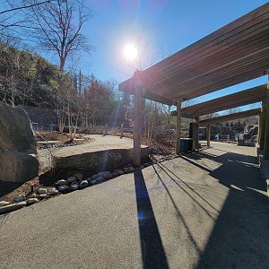 Smithsonian 2/22 - America Trail, pinniped area