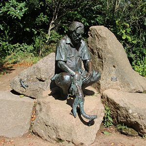 Gerald Durrell Statue