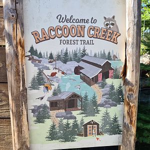 Nortica - Raccoon creek signage and map