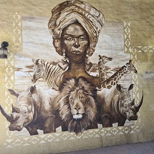 Serenga - Momma Dunia mural in the Sun palace