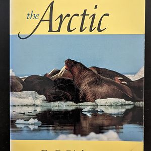 A Naturalist's Guide to the Arctic