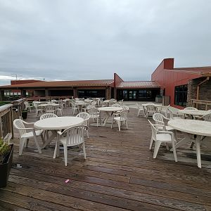 The Wilds - Back of Overlook building, gift shop on the left