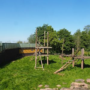 Former Asiatic black bear exhibit, now part of Brown bear exhibit, 2023-05-19