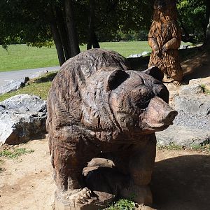 Bear wood carvings, 2023-09-26