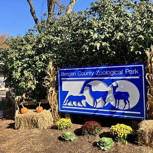Bergen County Zoo Entrance Sign