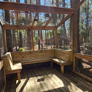 Eudora Wildlife Safari Park - Benches inside aviary