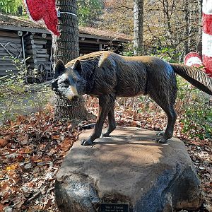Wolf Statue