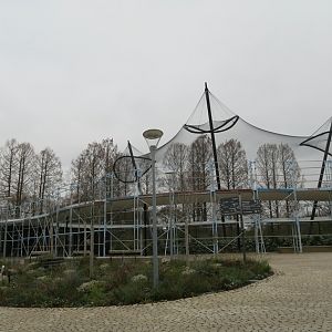 Bird tent - opened 2023