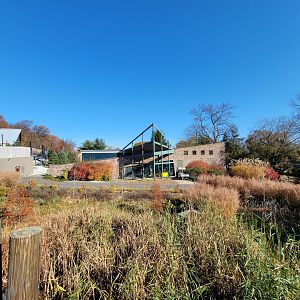 Akron Zoo - Center for Animal Care