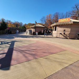 Akron Zoo - Entrance to Pride of Africa