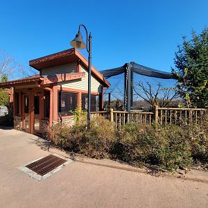 Akron Zoo - Native aviary