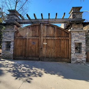 Akron Zoo - Very fancy doors