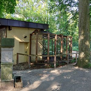 Toucan house & aviary