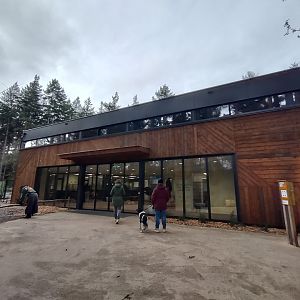 12 2023 - Zoo Kitchen outside building