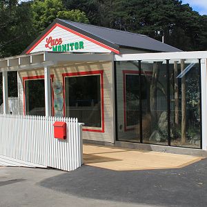 new Lace Monitor enclosure