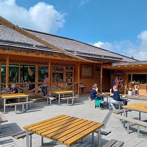 Zooschool and snackbar terrace