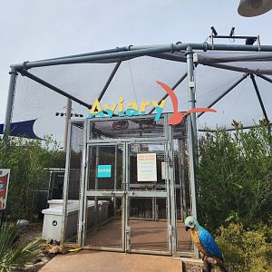 Mississippi Aquarium - Aviary entrance