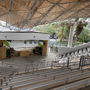 Stadium Arena Theater Shows